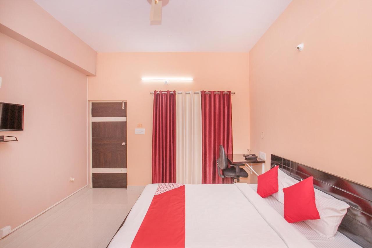 Oyo 24069 Flagship Aaira Inn Μπανγκαλόρ Εξωτερικό φωτογραφία